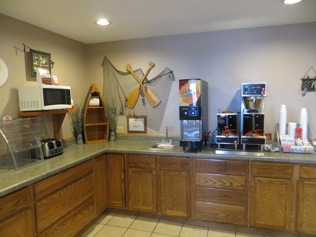 Hotel Super 8 By Wyndham Spearfish Extérieur photo